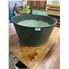 Image 1 : Round galvanized tub - 23"