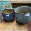 Image 3 : 4 buckets - 3 enamelware and 1 galvanized