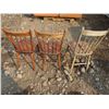 Image 3 : 3 Vintage Wooden Chairs - Great for a winter project 15.25"x 14.5"