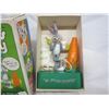 Image 2 : 471. Sears Bugs Bunny Battery Operated Toothbrush in Box