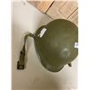 Image 2 : Army helmet, comes with liner