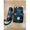 Image 3 : Dial telephone - black