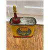 Image 1 : Chyrco, dripless oil tin - embossed front - 4oz