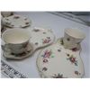 Image 3 : set of 4 English Royal Tudor Tea Set