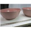 Image 2 : 2 pink 12" garden pots