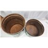 Image 2 : Pair of Texaco oil pails - 25lbs & 35lbs