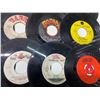 Image 10 : Lot of 45 45's Records Various Artists/Decades w/o sleeves