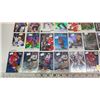 Image 2 : 50 assorted Hockey cards