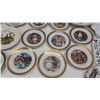 Image 3 : Large collection of decorative porcelain plates