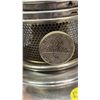 Image 3 : Aladdin oil lantern, with chimney - 23.5"H