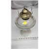 Image 2 : Clear glass coal oil lamp, no chimney