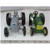Image 2 : Ferguson & John Deere Tractors model toys