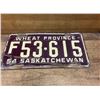 Image 1 : 1954 Saskatchewan farm license plate