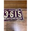 Image 3 : 1954 Saskatchewan farm license plate