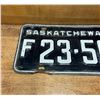 Image 2 : 1960 Saskatchewan farm license plate