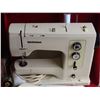 Image 3 : Bernina sewing machine with carrying case