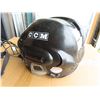 Image 5 : Lot of Hockey Equipment: Helmet with wire guard, knee pads, padded shorts