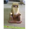 Image 2 : wooden car model