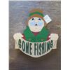 Image 1 : wooden "gone fishing" sign