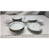 Image 2 : Chins Jing de town dish set - bowls, cups and plates