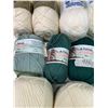 Image 5 : Lot of 12 Vintage Knitting Yarn