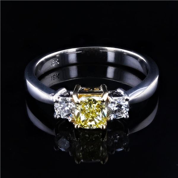 0.67 ctw Fancy Intense Yellow VVS2 CLARITY CENTER Diamond 18K White and Yellow G