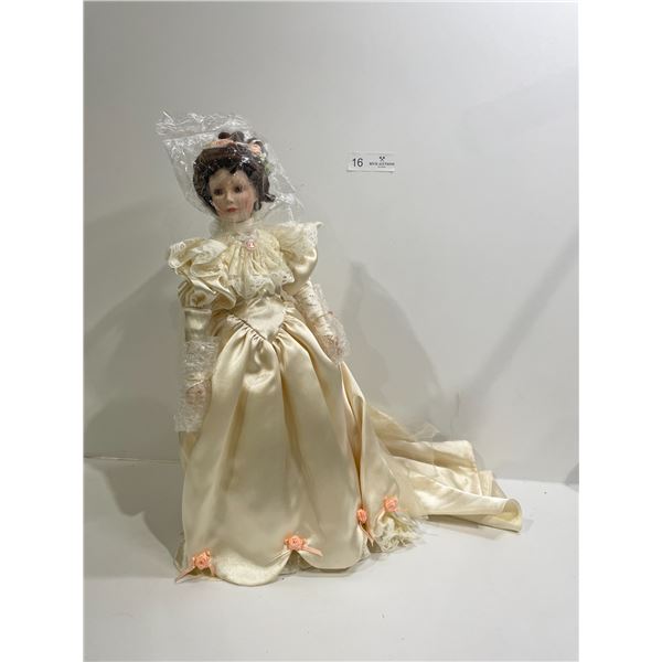 Ashton Drake "Elizabeth" Porcelane Doll