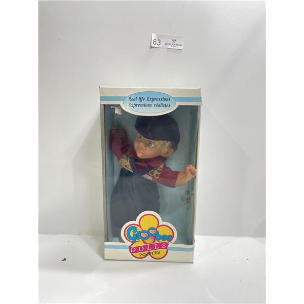 Gloobee Dolls