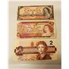 Image 1 : LOT OF 3 CANADIAN $2.00 BANK NOTES: 1954, 1974