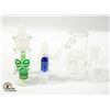 Image 1 : BAG OF THREE 14MM GLASS ATTACHMENTS