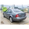 Image 6 : 2004 VOLKSWAGON JETTA