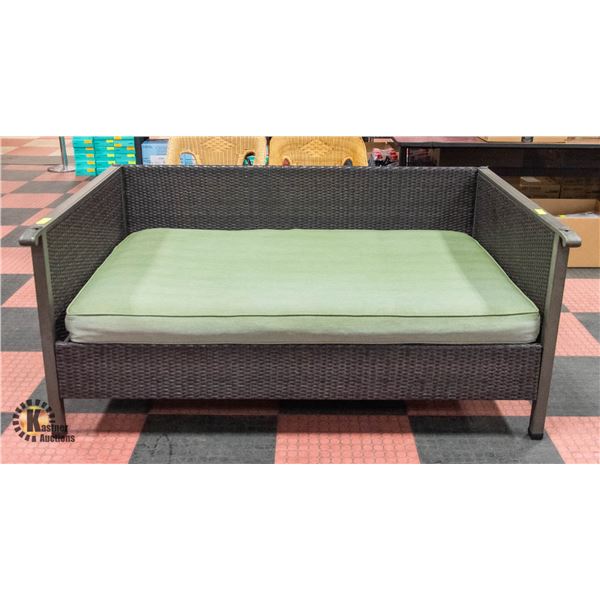LARGE RATAN STYLE OUTDOOR PATIO SOFA WITH CUSHION