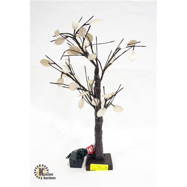 ILLUMINATING LEAF LAMP