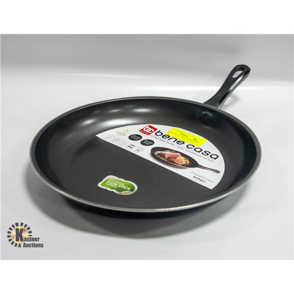 BRAND NEW 12" NON-STICK FRYING PAN