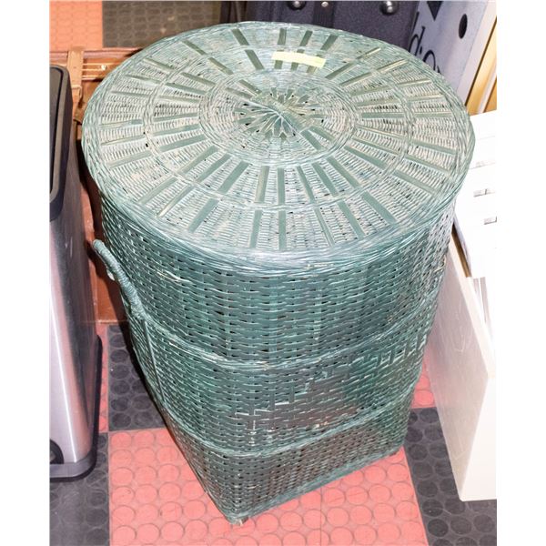 VINTAGE 25 INCHES TALL LIDDED GREEN BASKET