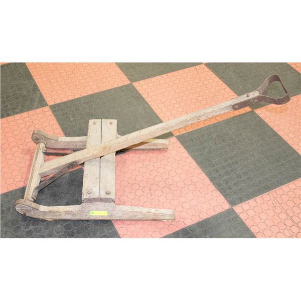 ANTIQUE WOODEN HANDLED PULL SLED