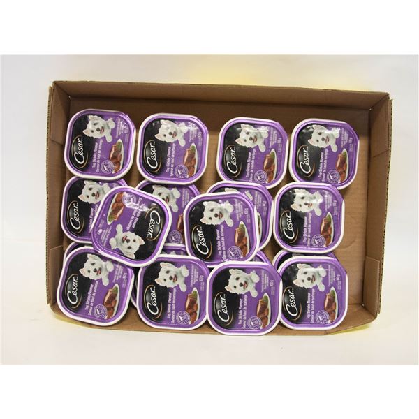FLAT OF 18 CESAR DOG FOOD BB NOV/19/22