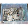 Image 1 : BIN OF DRYWALLING TOOLS