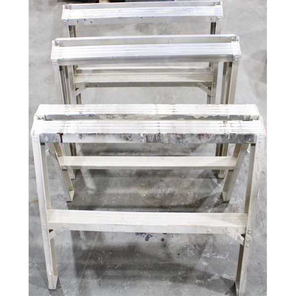 3 HEAVY DUTY SAW HORSES