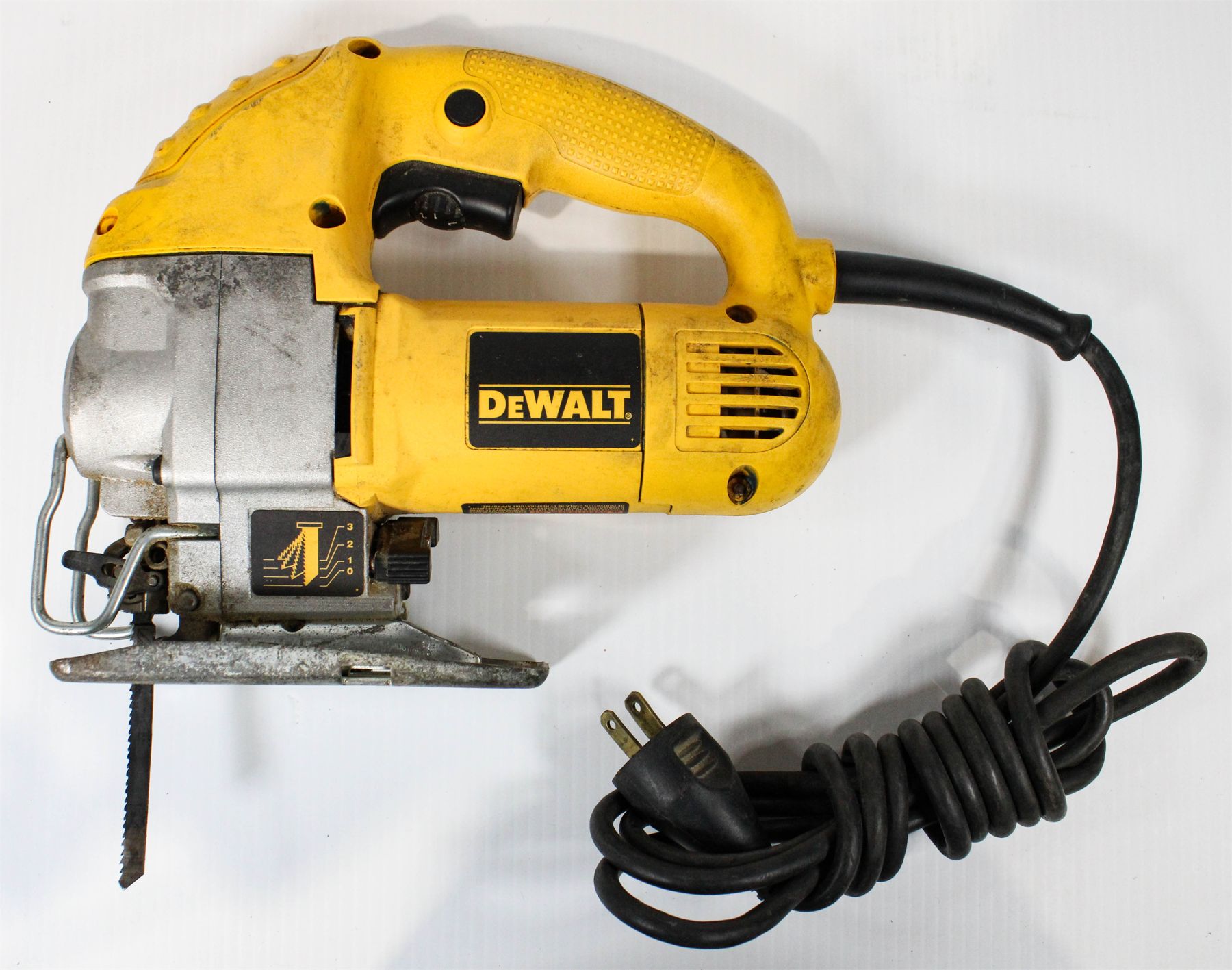 DEWALT DW317 ORBITAL JIG SAW 1" STROKE