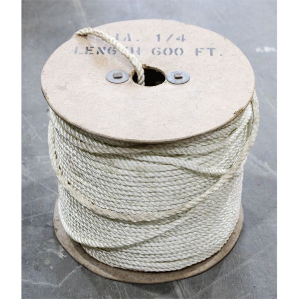 NEAR FULL SPOOL OF 1/4" ROPE