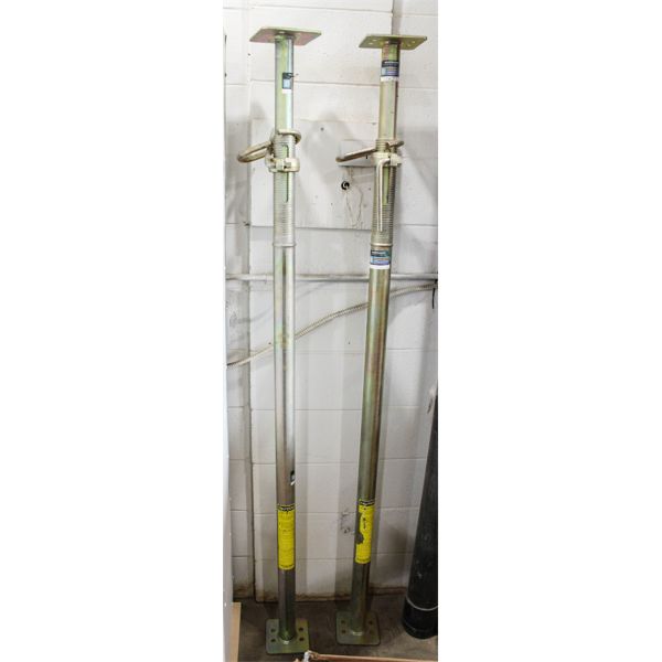 PAIR OF HEAVY DUTY SCAFFOLD SHORING POSTS