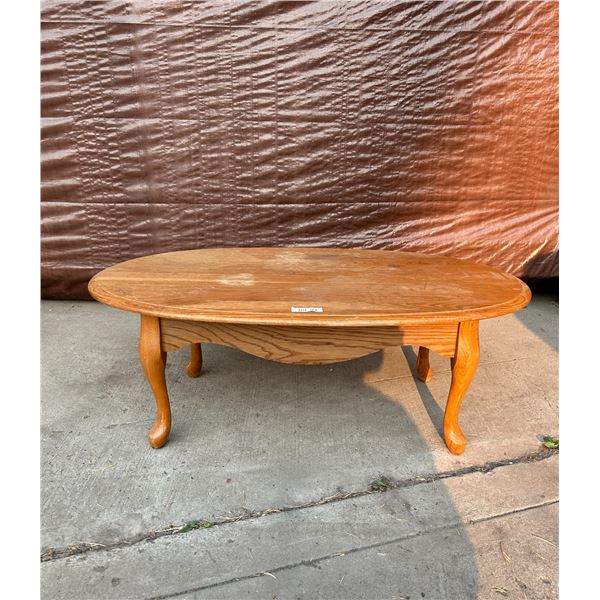 Solid Wood Coffee Table Needs Refurnishing 45L 26D 15H