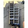 Image 1 : 2 Ladders