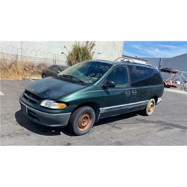1998 Dodge Grand Caravan SE