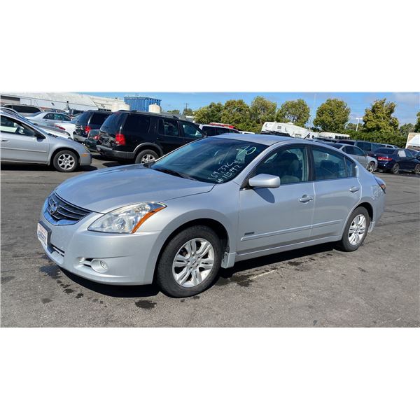 2010 Nissan Altima Hybrid