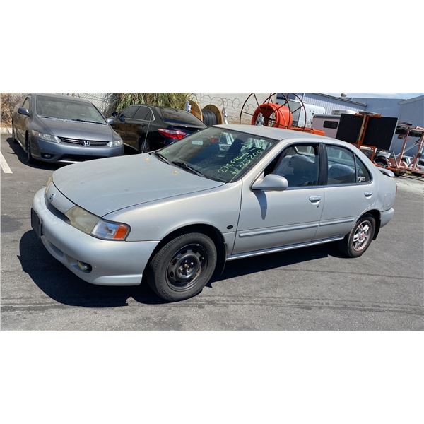 1999 Nissan Sentra XE