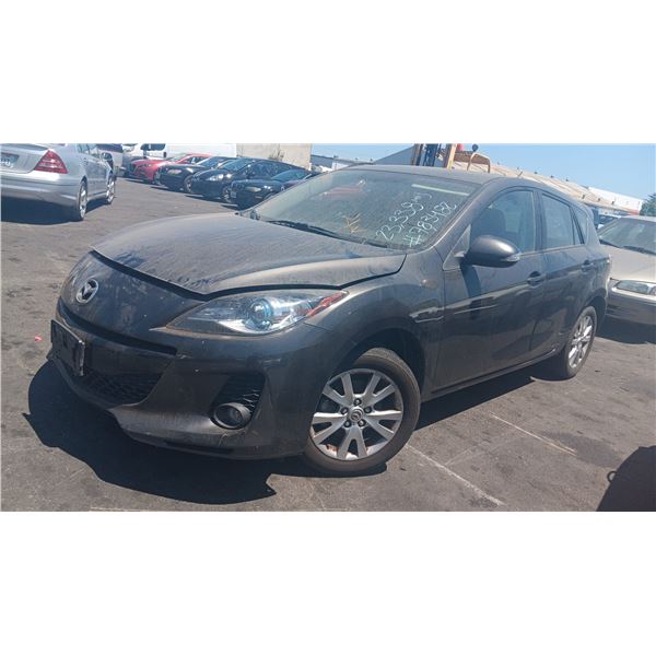2013 Mazda Mazda3 i Grand Touring