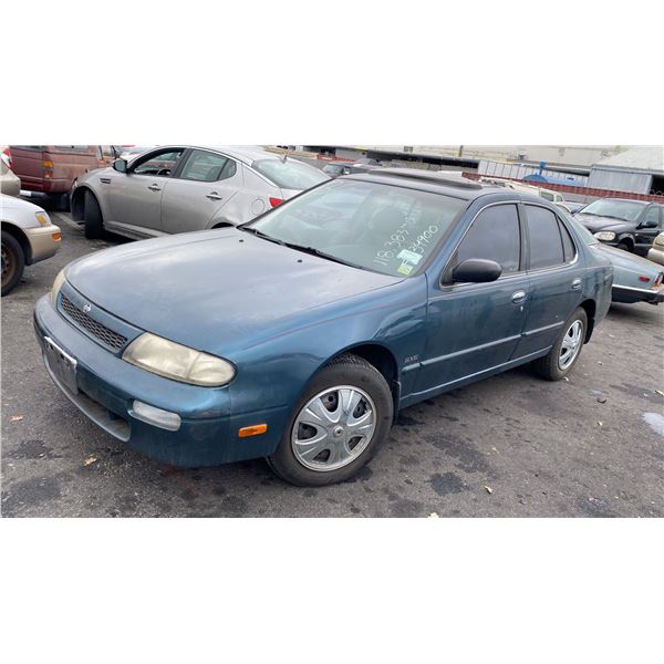 1993 Nissan Altima XE