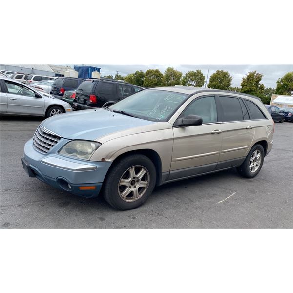 2005 Chrysler Pacifica Touring